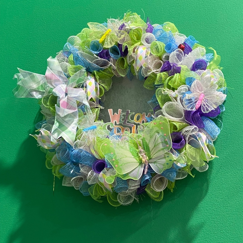 Welcome Spring Wreath